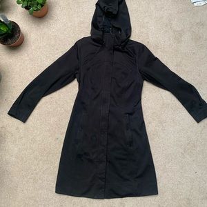 black lululemon long jacket
